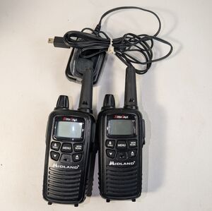 Midland X-talker T10 2 Way Radio 20 Mile Range 22 Channels